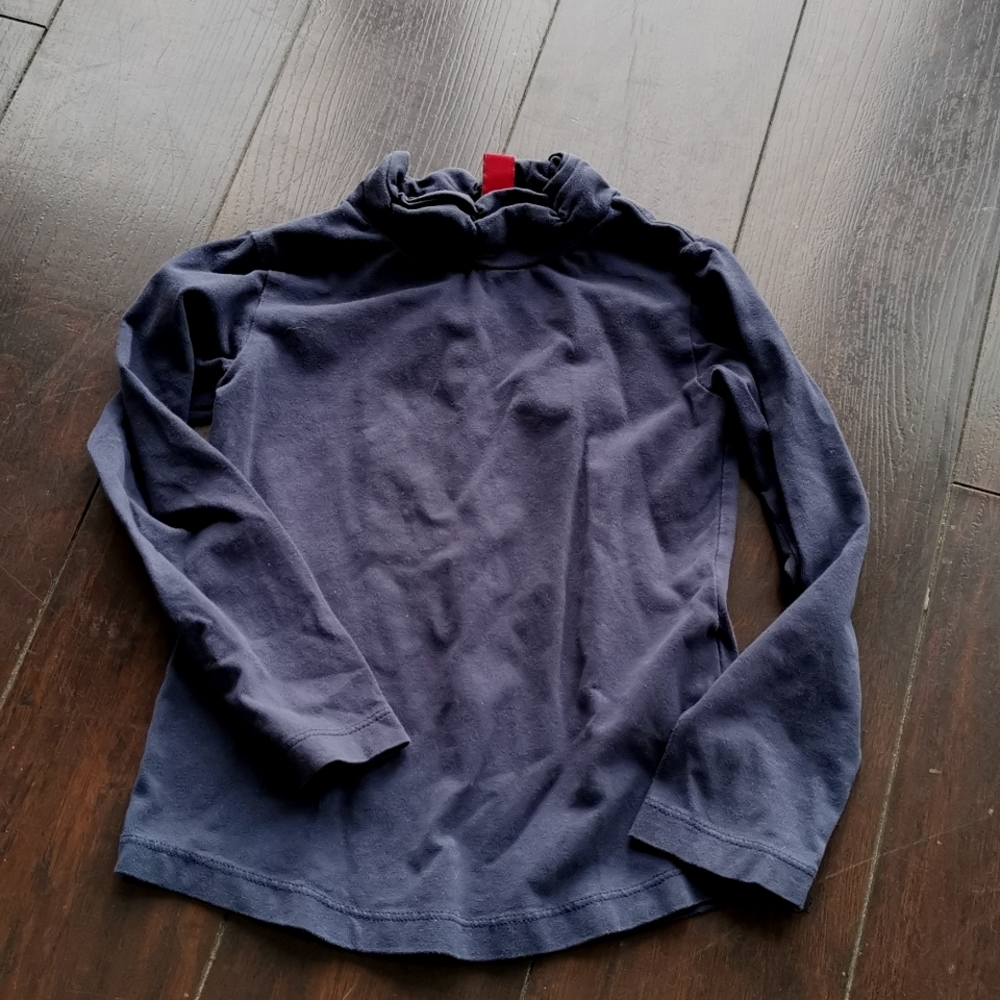 EU2 turtleneck top